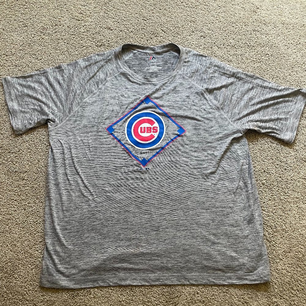 Men's Majestic Chicago Cubs Baseball MLB Shirt Size XL